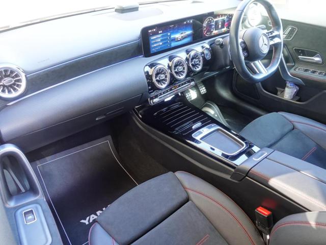 A180 AMGラインパッケージ ナビゲーションパッケージ アドバンスド