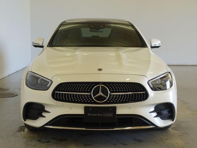 E200 4MATIC スポーツ AMGラインインテリアパッケージ・エクスクルーシブパッケージ