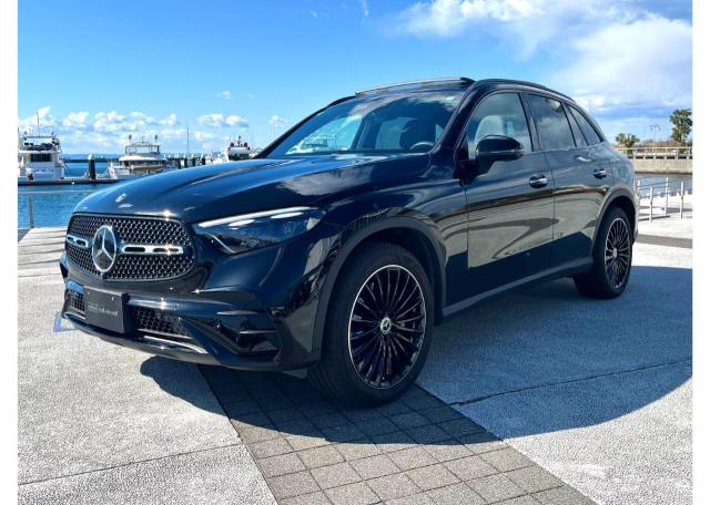 GLC220 d 4MATIC エディションブラックスター