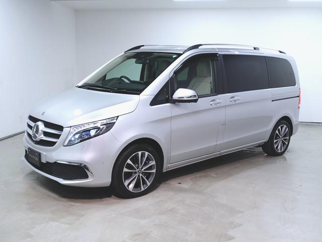 V220 d アバンギャルド