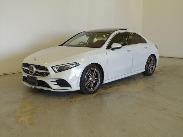A250 4MATIC セダン AMGライン AMGレザーエクスクルーシブパッケージ・アドバンスドパッケージ・レーダーセーフティパッケージ・ナビゲーションパッケージ