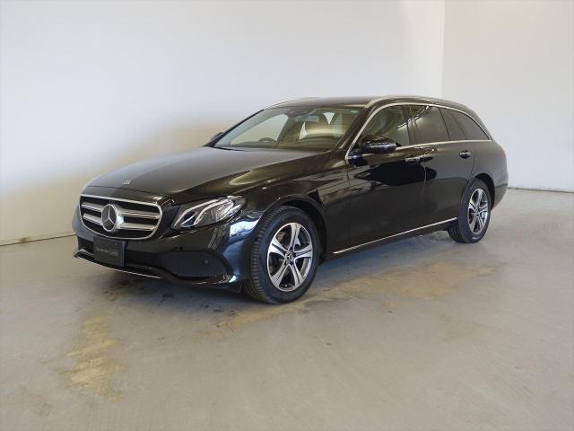 E200 4MATIC ステーションワゴン アバンギャルド