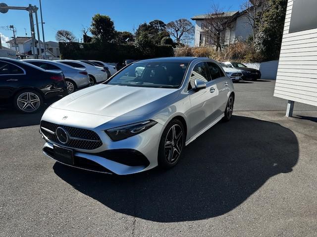 A180 AMGラインパッケージ・アドバンスドパッケージ・ナビゲーションパッケージ