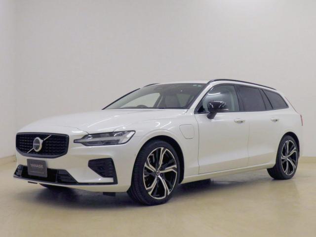 ボルボ V60 リチャージ アルティメット T6 AWD プラグインハイブリッド