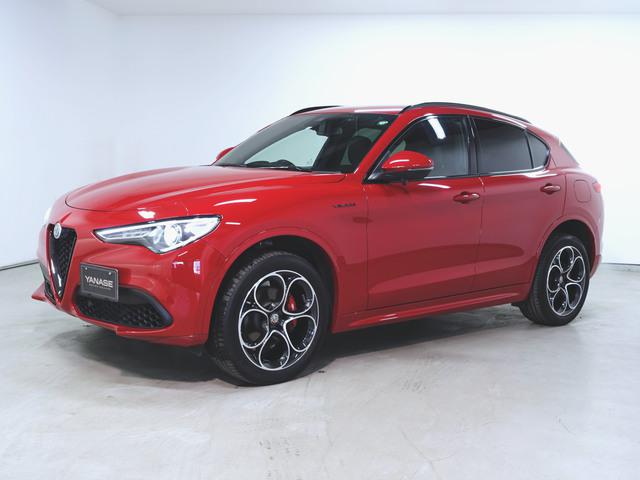 ステルヴィオ 2.0 ターボ Q4 ヴェローチェ