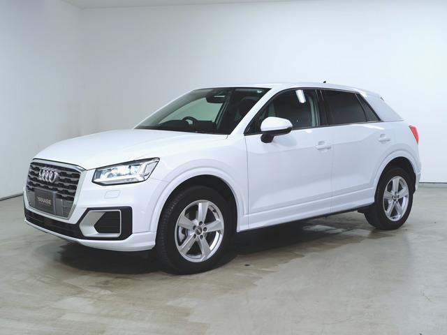 Q2 30 TFSI スポーツ