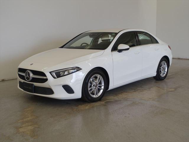 A180 セダン レーダーセーフティパッケージ・ナビゲーションパッケージ