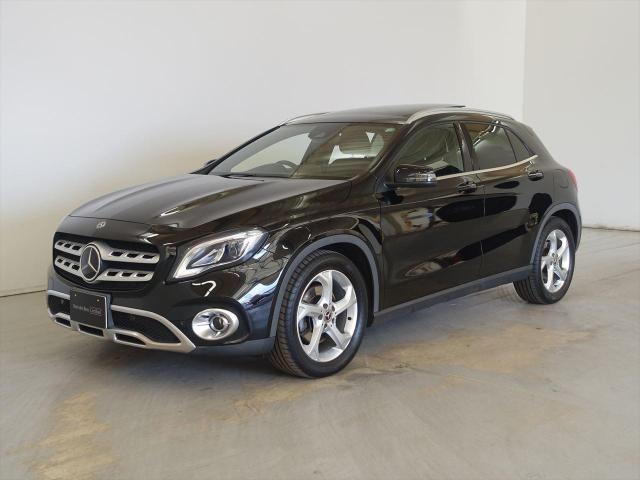 GLA220 4MATIC レーダーセーフティパッケージ・プレミアムパッケージ