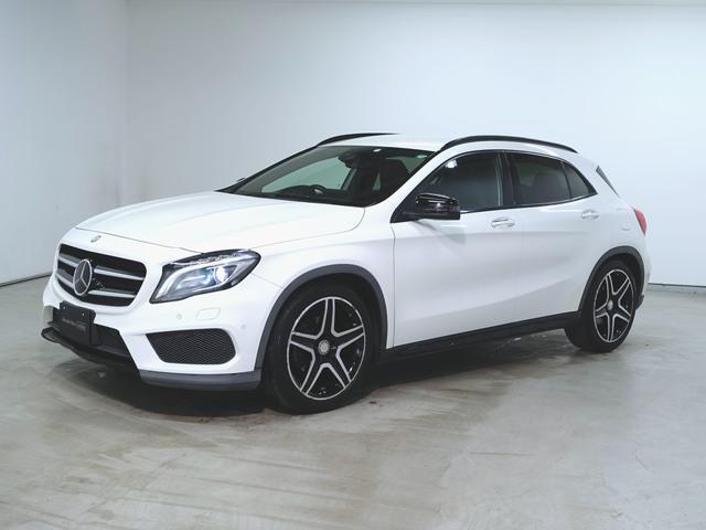 GLA180 スポーツ ホワイト&ブラックエディション