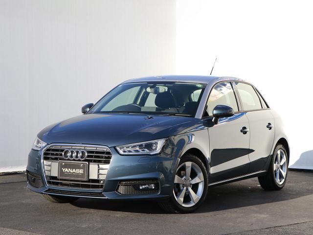A1 スポーツバック 1.0 TFSI スポーツ