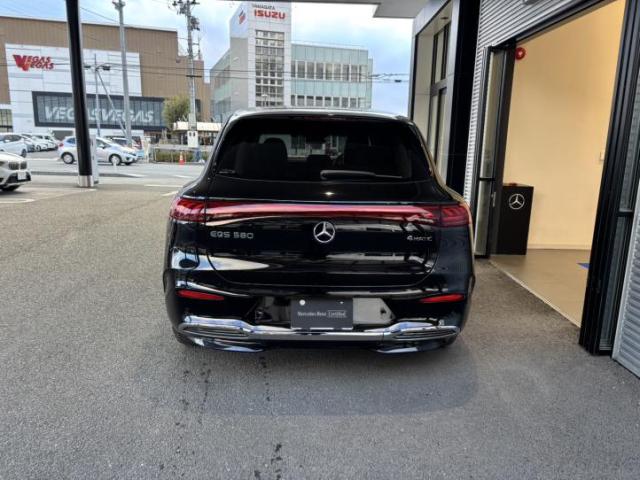 EQS580 4MATIC SUV スポーツ ショファーパッケージ