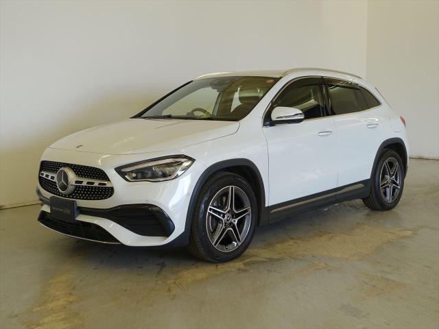 GLA200 d 4MATIC AMGライン ナビゲーションパッケージ