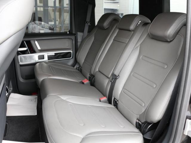 G400 d AMGラインパッケージ Gmanufakturプログラム ラグジュアリーパッケージ アダプティブダンピングシステム
