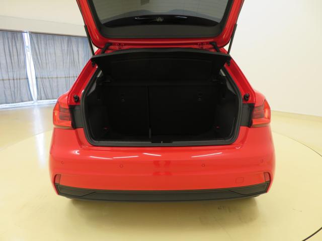 アウディ A1 スポーツバック 25 TFSI