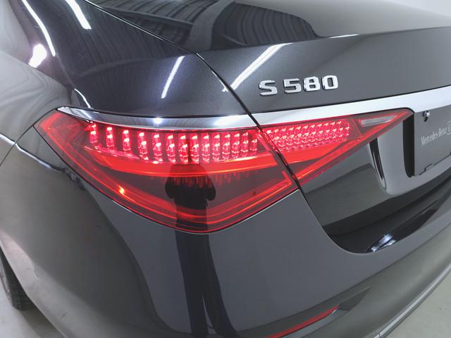 S580 4マチック ロング ARヘッドアップディスプレイ 3Dコクピットディスプレイ リアエンターテイメントシステム AMGライン アクティブアンビエントライト リアコンフォートパッケージ エナジャイジングパッケージ