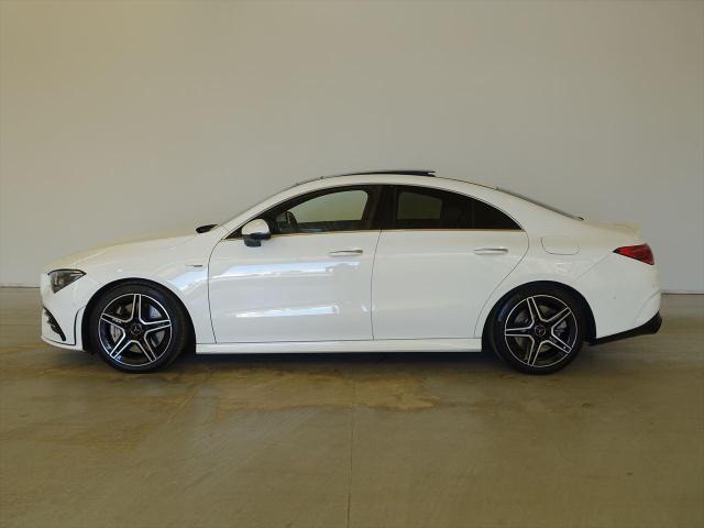 メルセデス‐AMG CLA35 4MATIC AMGパフォーマンスパッケージ・AMGアドバンスドパッケージ