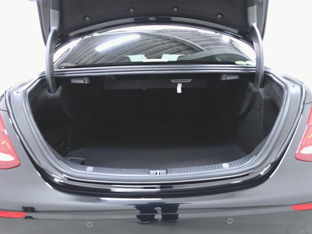E200 4マチック アバンギャルド レザーパッケージ