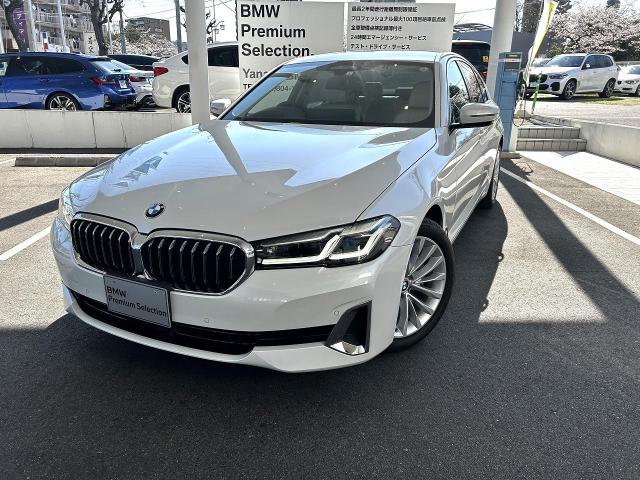 523i ラグジュアリー