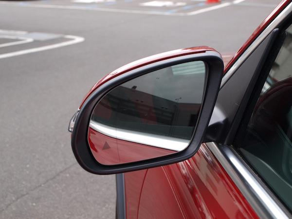 GLB180 AMGラインパッケージ・AMGレザーエクスクルーシブパッケージ・アドバンスドパッケージ