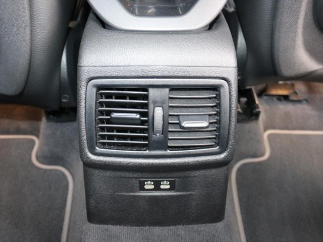 X1 xDrive18d xライン