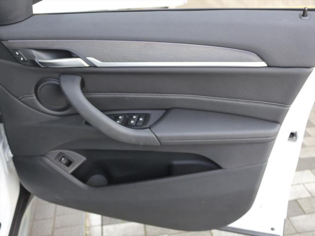 X1 xDrive18d xライン