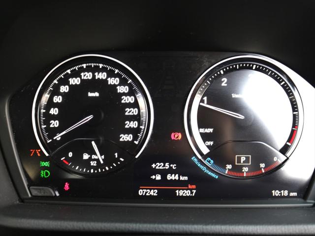 X1 xDrive18d xライン