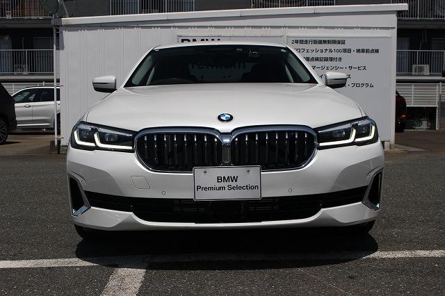 523i ラグジュアリー