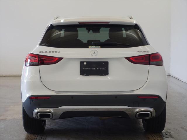GLA200 d 4MATIC ナビゲーションパッケージ