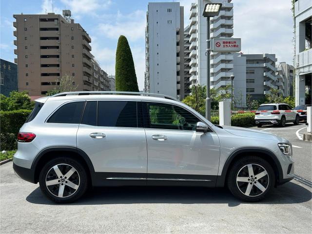 GLB200 d 4MATIC レザーエクスクルーシブパッケージ