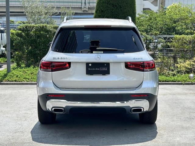 GLB200 d 4MATIC レザーエクスクルーシブパッケージ