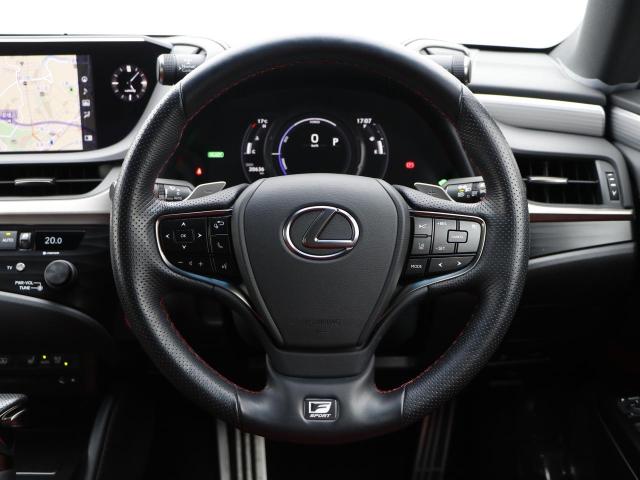 ES300h Fスポーツ