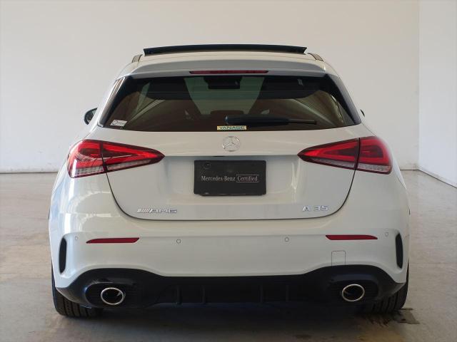 メルセデス‐AMG A35 4MATIC AMGパフォーマンスパッケージ・AMGアドバンスドパッケージ・ナビゲーションパッケージ