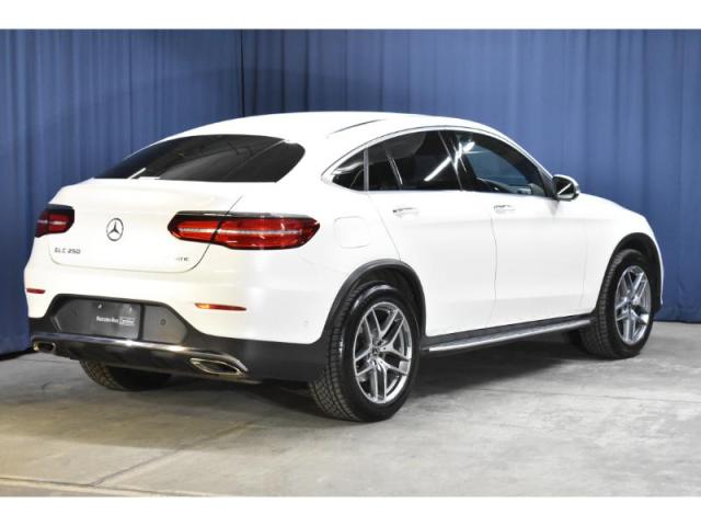 GLC250 4マチック クーペ スポーツ (本革仕様)