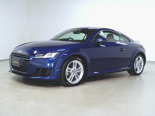 TT クーペ 2.0 TFSI クワトロ