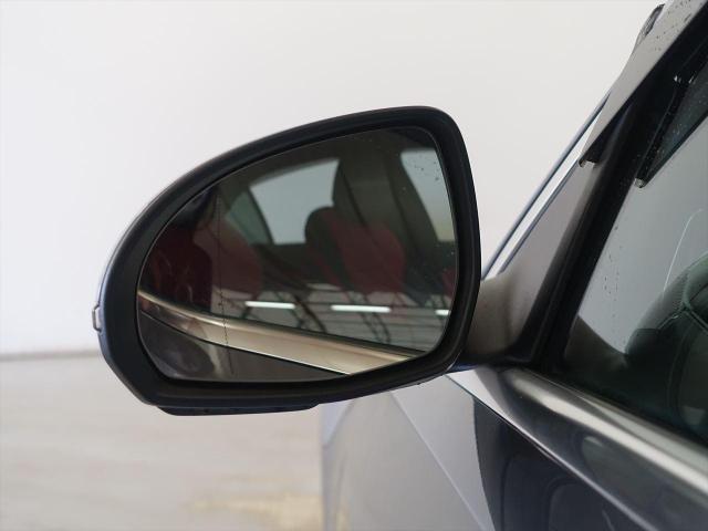 C220 d アバンギャルド AMGライン レザーエクスクルーシブパッケージ・ベーシックパッケージ