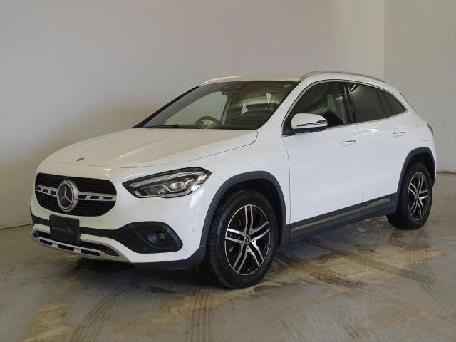 GLA200 d 4MATIC ナビゲーションパッケージ