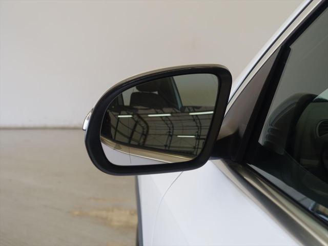 GLA200 d 4MATIC ナビゲーションパッケージ