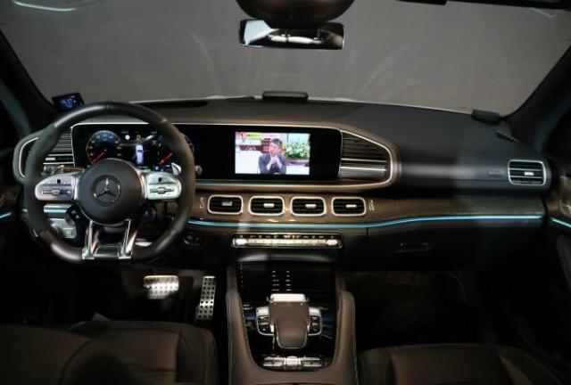 AMG GLE53 4マチック+ AMGインテリアカーボンパッケージ・パノラミックスライディング