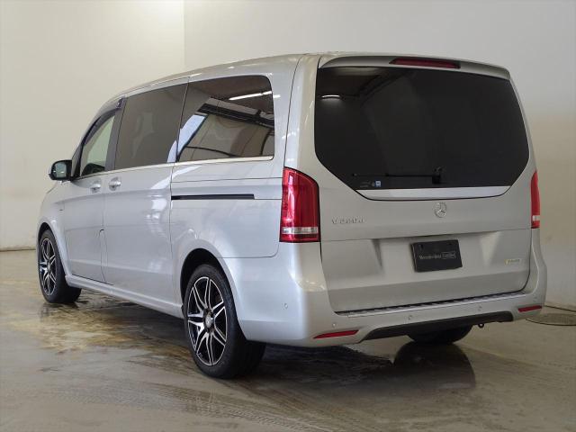 V220 d スポーツ ロング