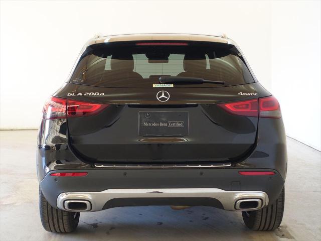 GLA200 d 4MATIC ナビゲーションパッケージ