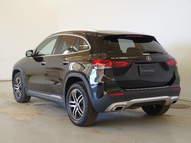 GLA200 d 4MATIC ナビゲーションパッケージ