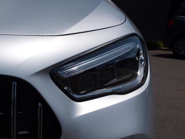 メルセデス‐AMG GLA35 4MATIC