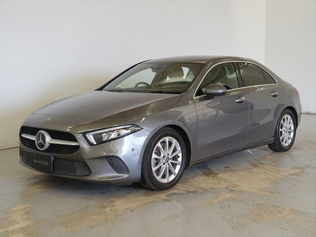 A250 4MATIC セダン レーダーセーフティパッケージ・ナビゲーションパッケージ