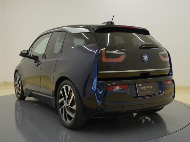 BMW i3 スイート レンジ・エクステンダー装着車