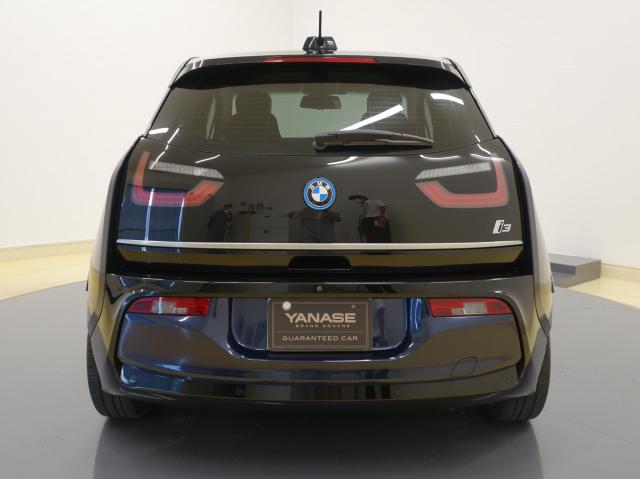 BMW i3 スイート レンジ・エクステンダー装着車