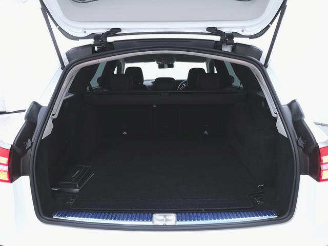 E200 ステーションワゴン アバンギャルド