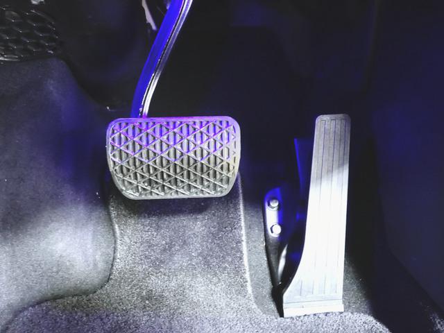 E200 ステーションワゴン アバンギャルド