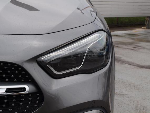 GLA200 d 4MATIC AMGラインパッケージ・AMGレザーエクスクルーシブパッケージ・アドバンスドパッケージ