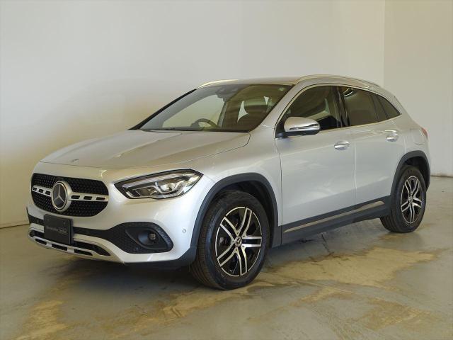 GLA200 d 4MATIC ナビゲーションパッケージ