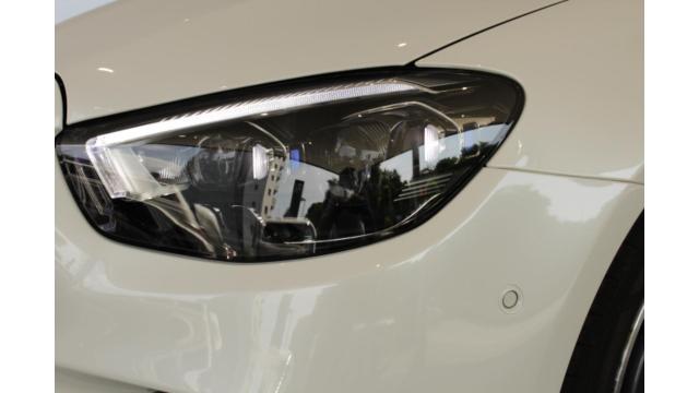E220 d スポーツ AMGラインインテリアパッケージ・エクスクルーシブパッケージ